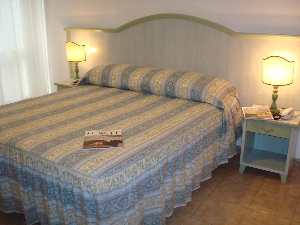 Hotel Villa Rona Forte dei Marmi Room photo